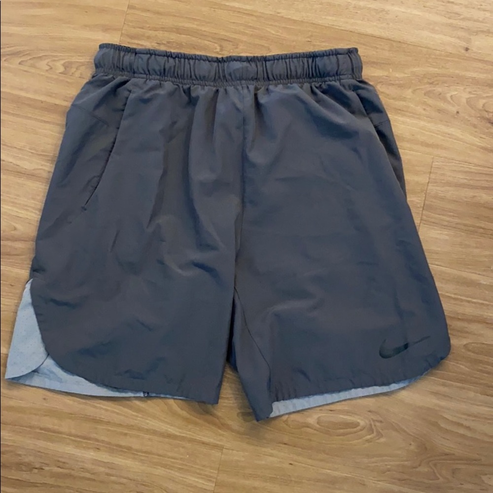 Lightly used Nike dry fit shorts gray
